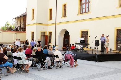 Slavnostní otevření rekonstruovaného nádvoří v Brně Tuřanech